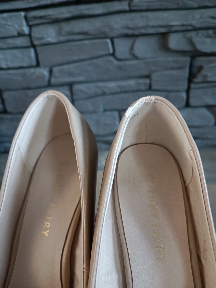 Lodičky vel. 38,5 - 5