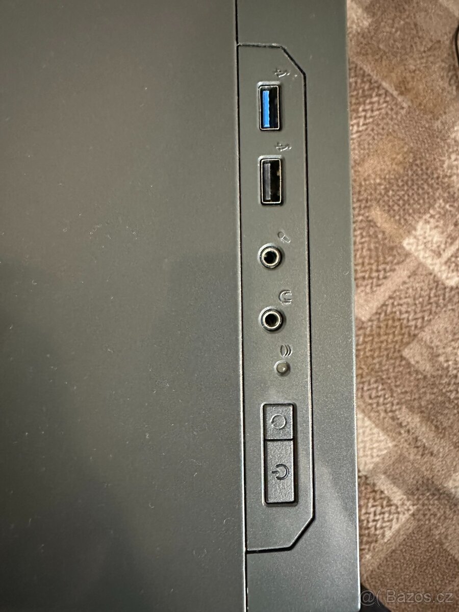 Herní PC Intel Core I3 - 12100f + Sapphire Pulse RX6600 - 5