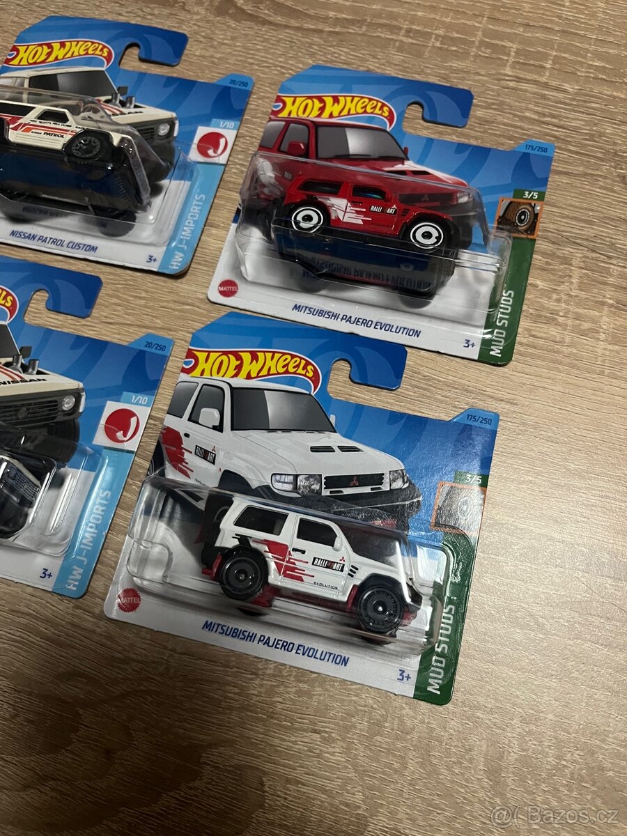 Nissan Hotwheels - 5