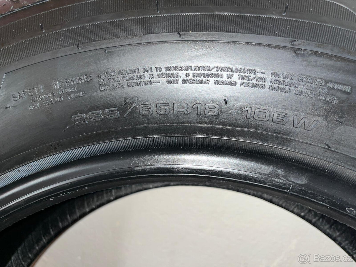 Prodám letní pneumatiky Goodyear 235/65/18 - 5