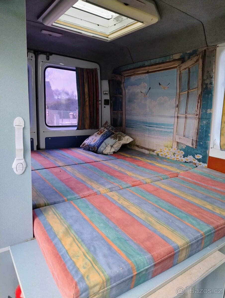 Obytný Mercedes Sprinter 212D - 5