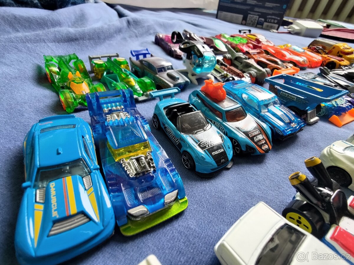 Hot Wheels - 5