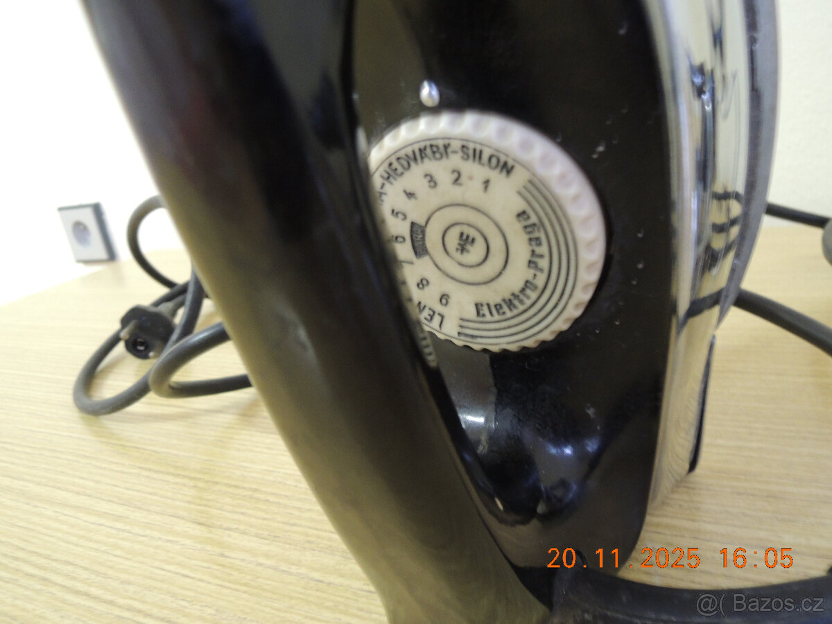 Staré žehličky - 5