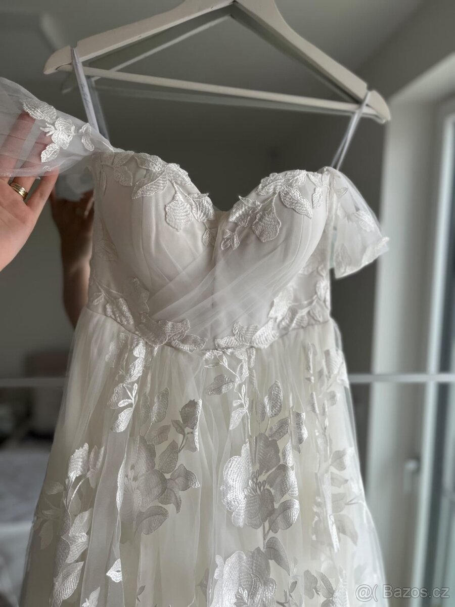 Svatební šaty - 5
