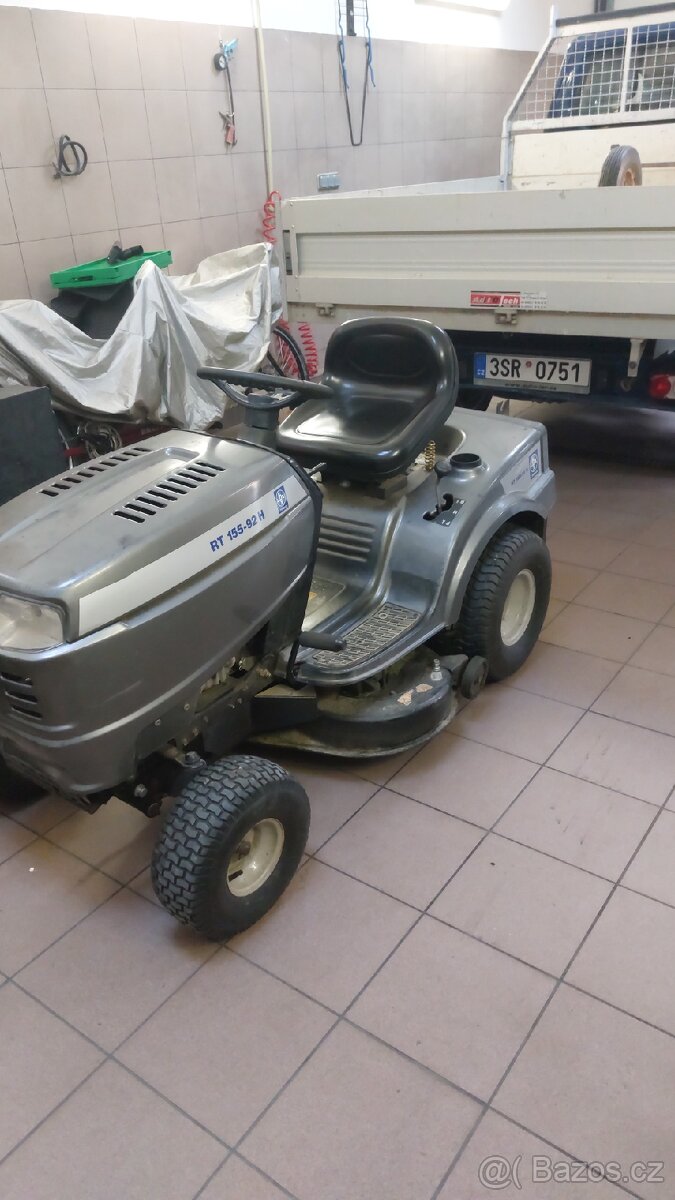 Prodám zahradní traktor MTD - 5