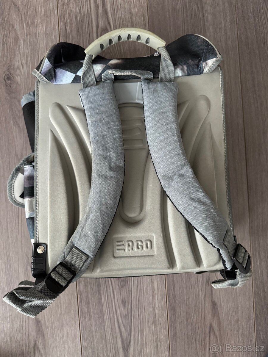 Školní aktovka pro prvňáčky - 5