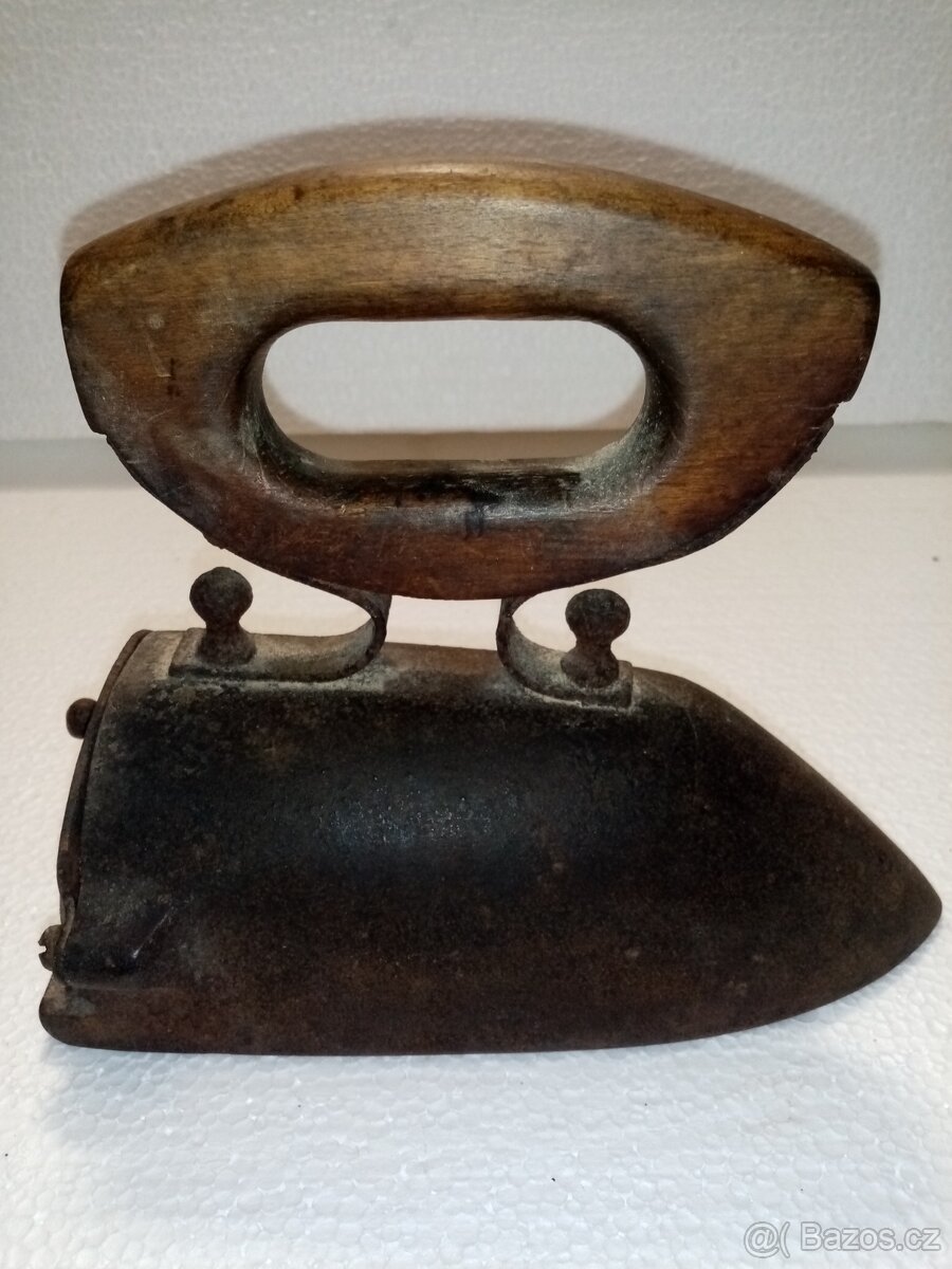 Starožitna retro žehlička 3 - 5