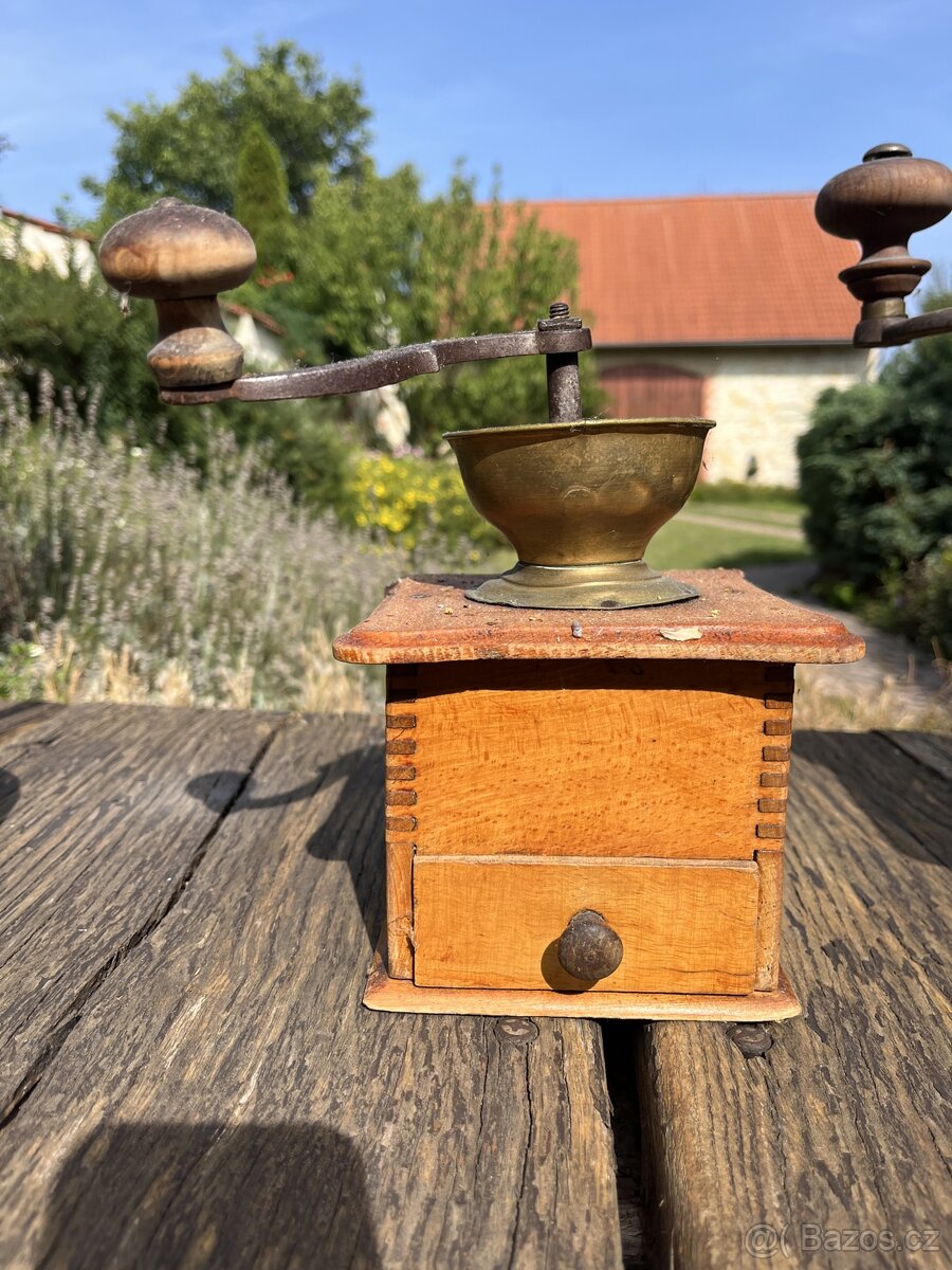 Mlýnky na kávu - 5