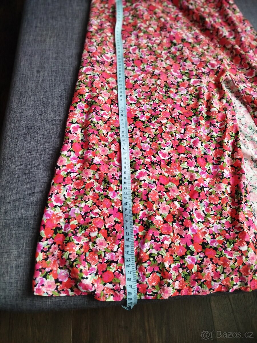 Dlouhé letní šaty s rozparkem - 5