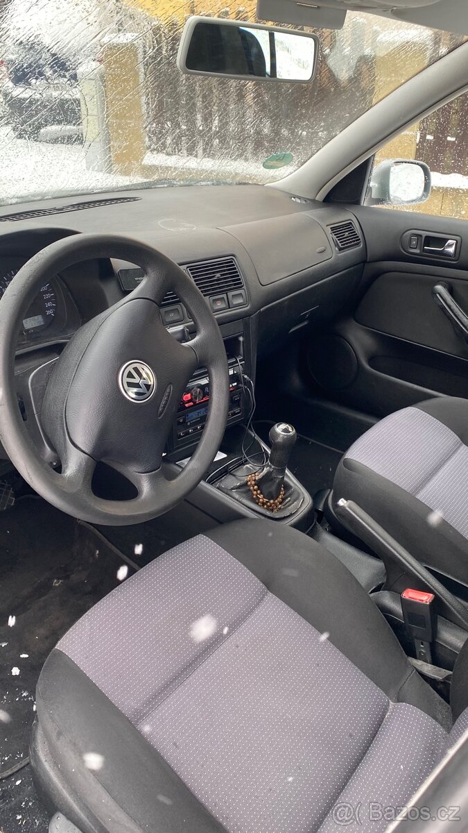 Golf 4 1.6 fsi ND - 5