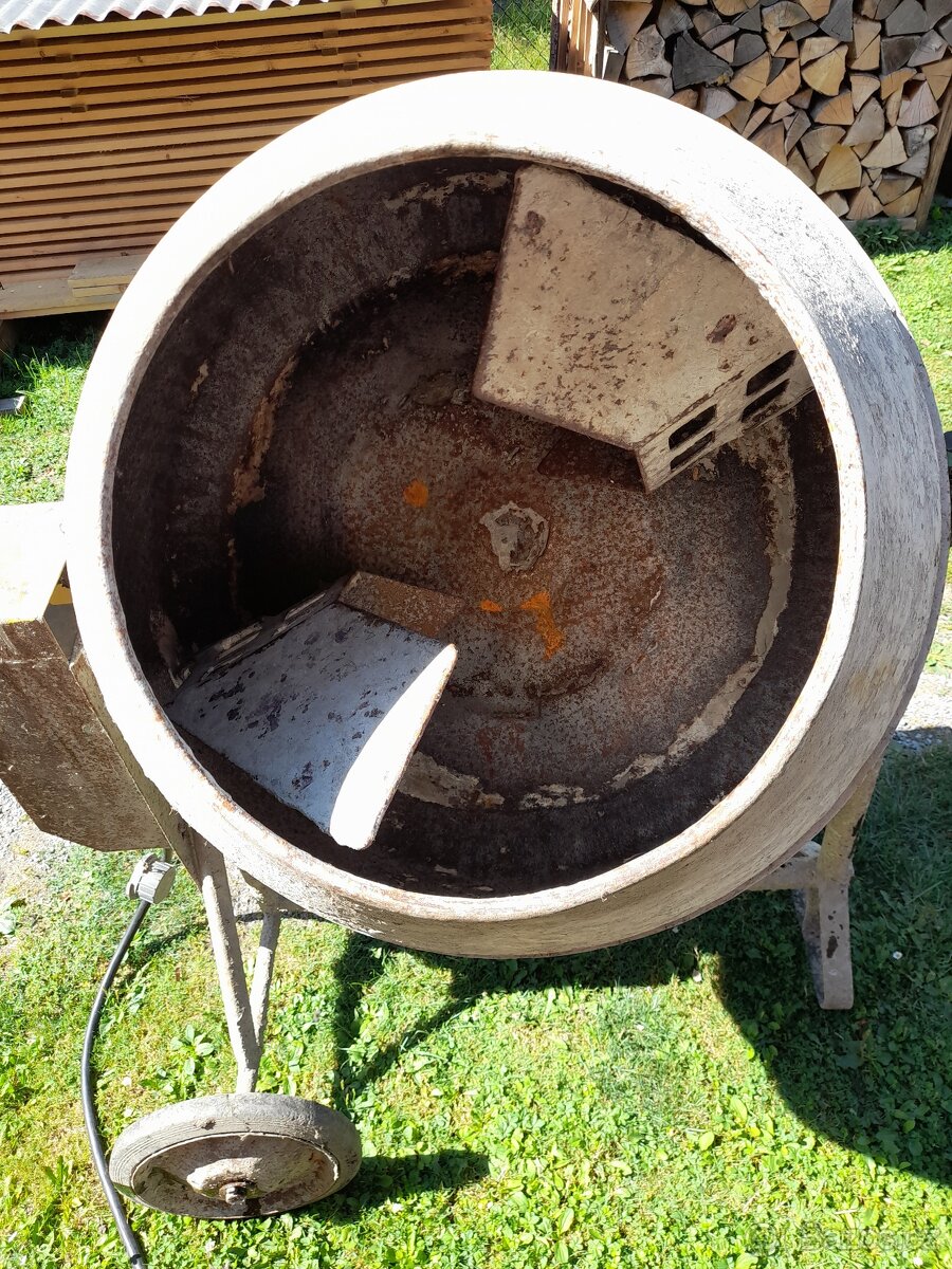 Stavební poctivá míchačka 380V - 5