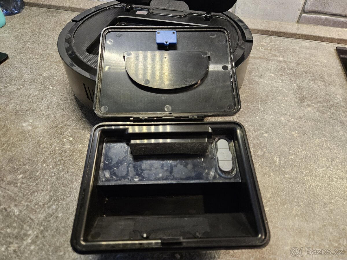 Vysavač Niceboy Charles i3 - 5