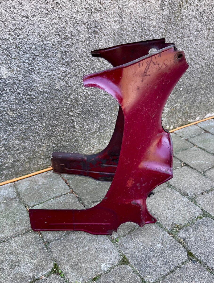 Jawa CZ 125 175 kyvacka - podsedlove plechy - 5