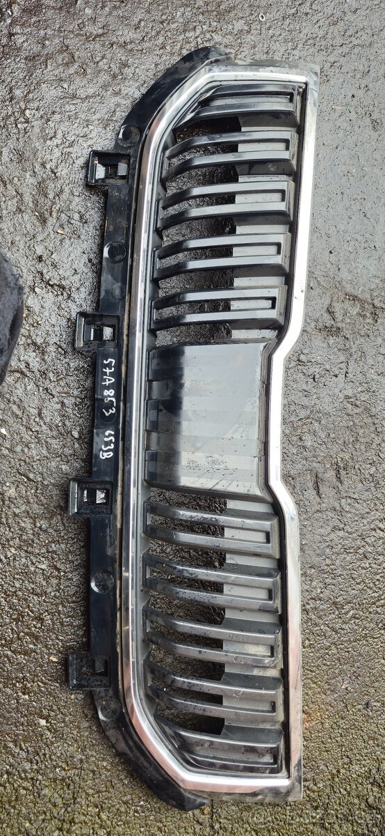 Maska skoda karoq 57A853653B mrizka narazniku - 5