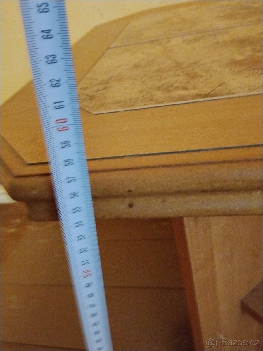 Konferenční stolek s obkladem. - 5