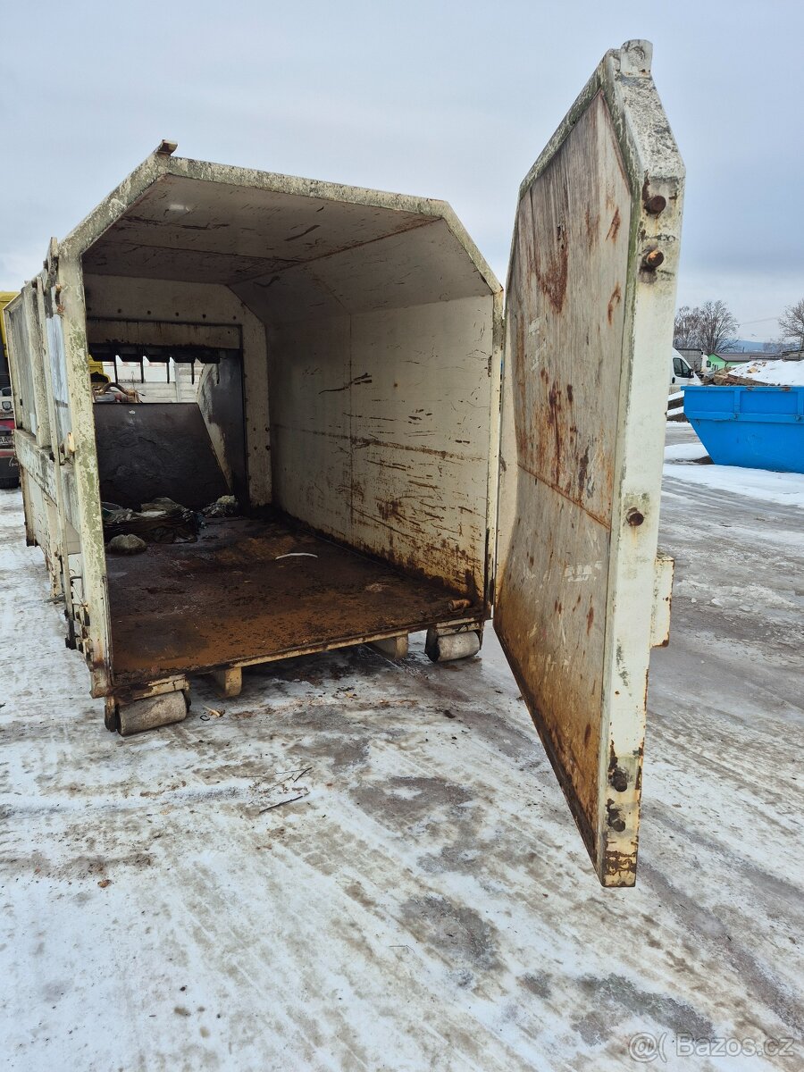 Hákový lisovací kontejner - 5