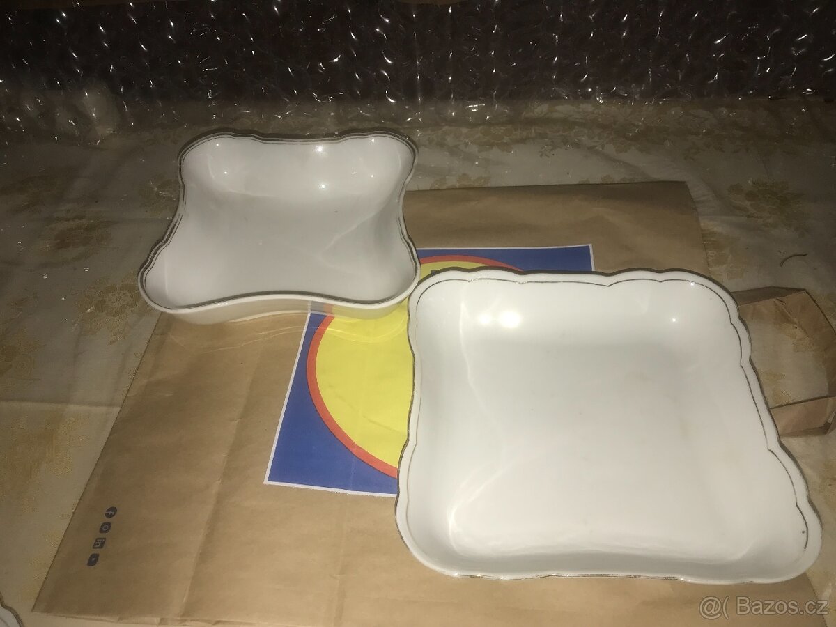 starý porcelán /servisy talíře a další - 5