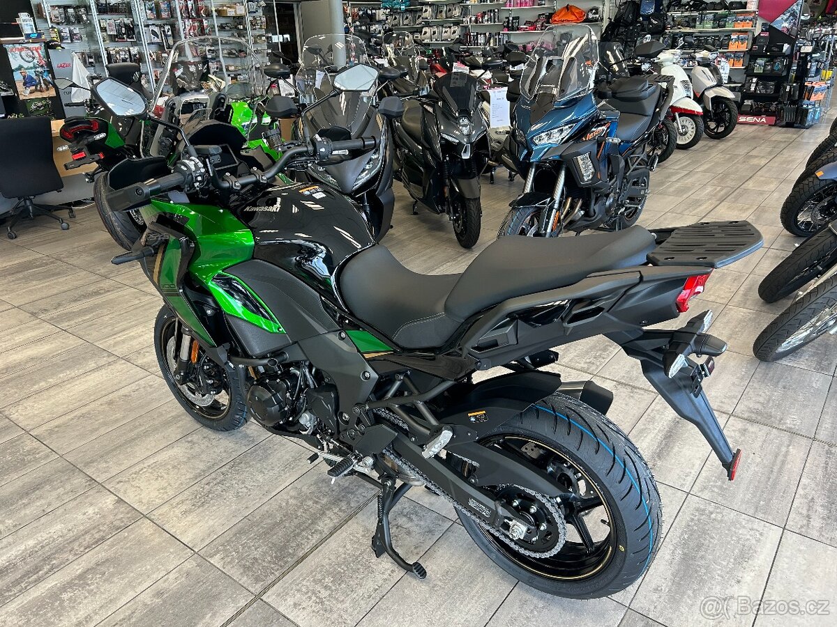Kawasaki Versys 1100 SE - 5
