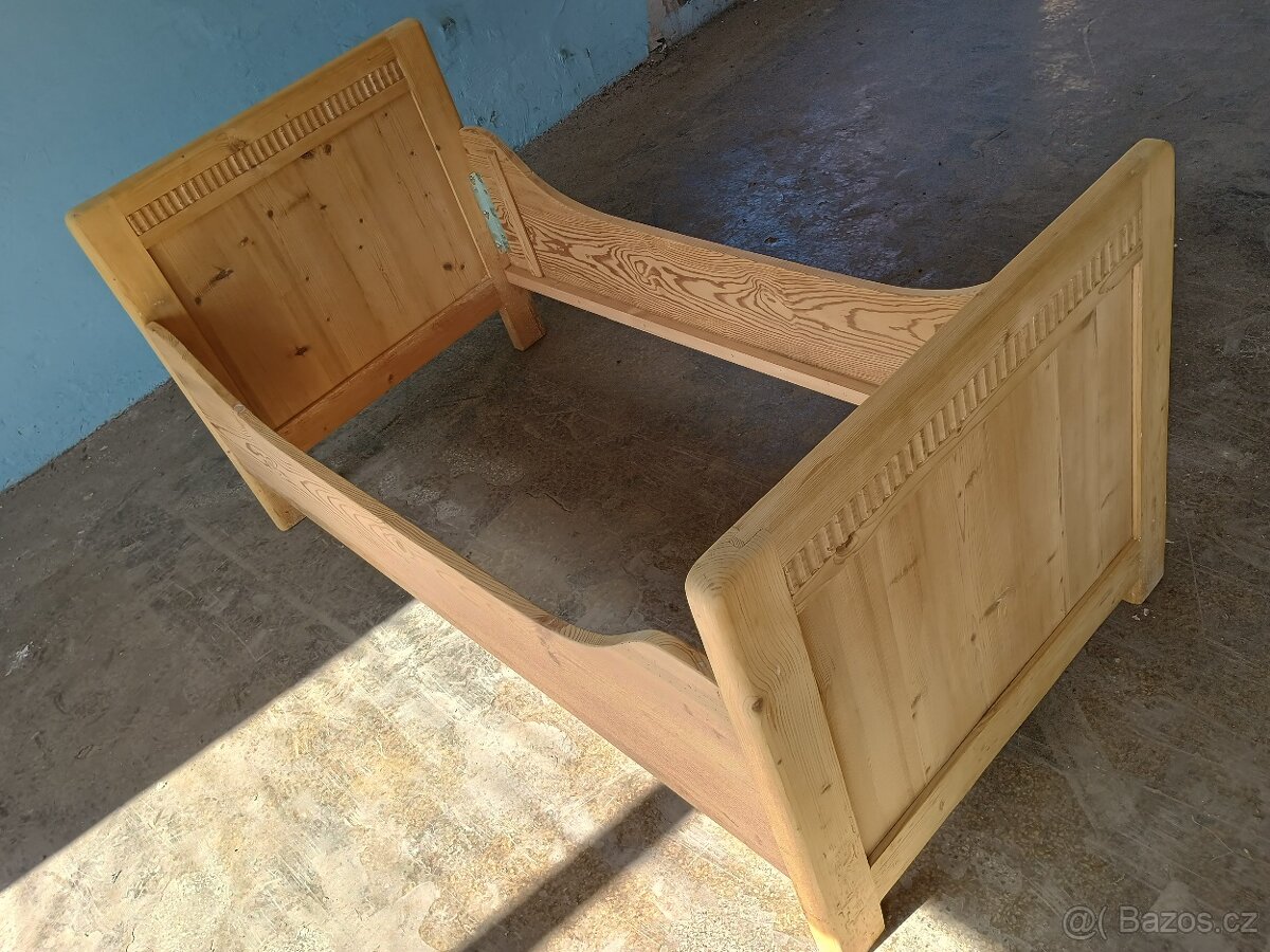 stará dětská postel - 5