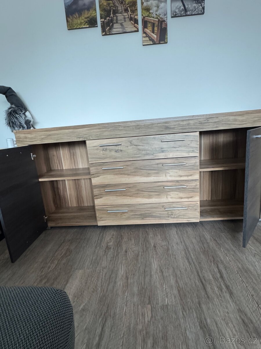 Obývací stěna + komoda + konf.stolek - 5