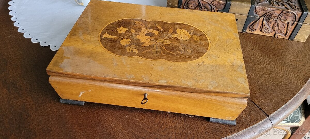 Sada dřevěných truhliček - 5