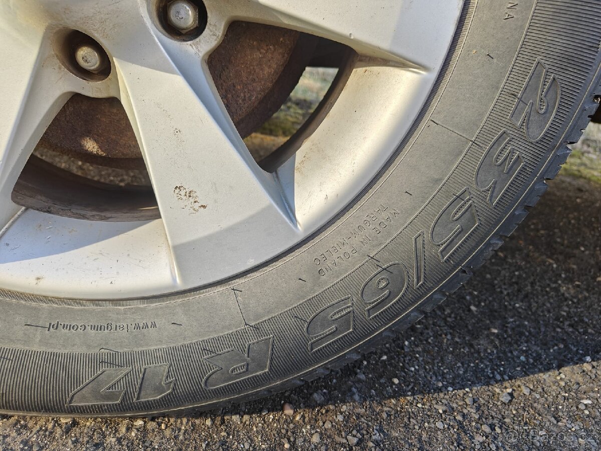 ALU kola z NISSAN TERRANO (235/65 R17) - 5