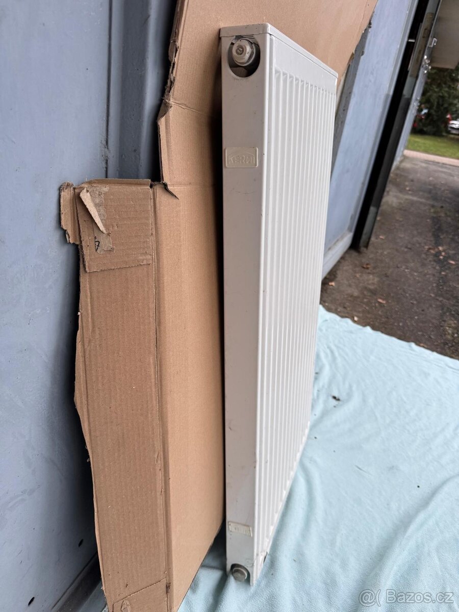 DESKOVÝ RADIÁTOR KERMI - 5
