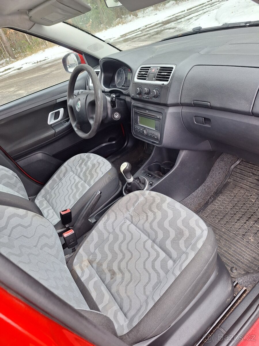 Škoda Fabia II 1.2HTP nová STK - 5