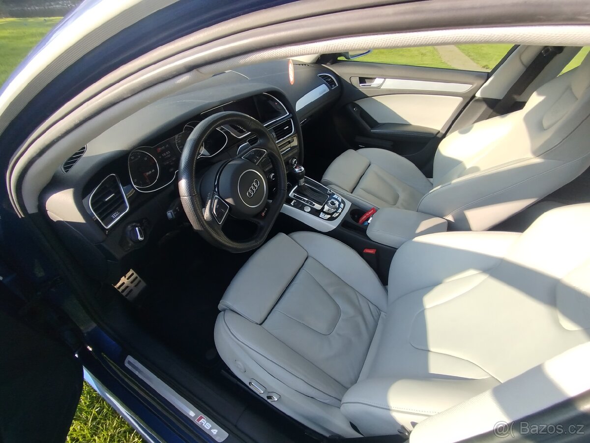 Audi RS4 b8.5 - 5