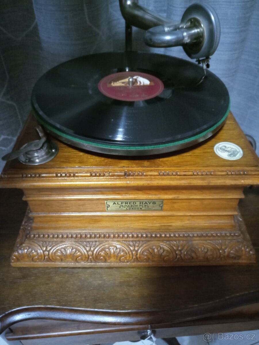 Gramofon s troubou - 5