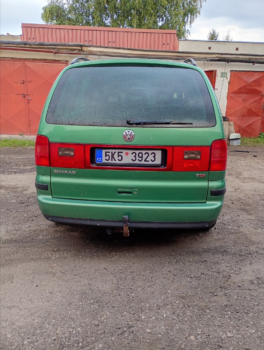 VW SHARAN 1,9 TDI - 5