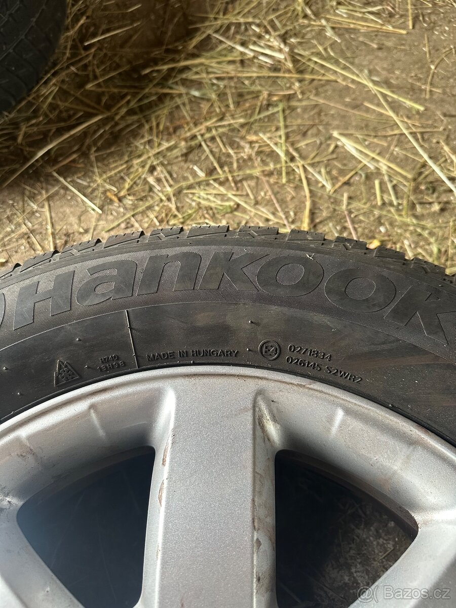 225/65R17 - 5