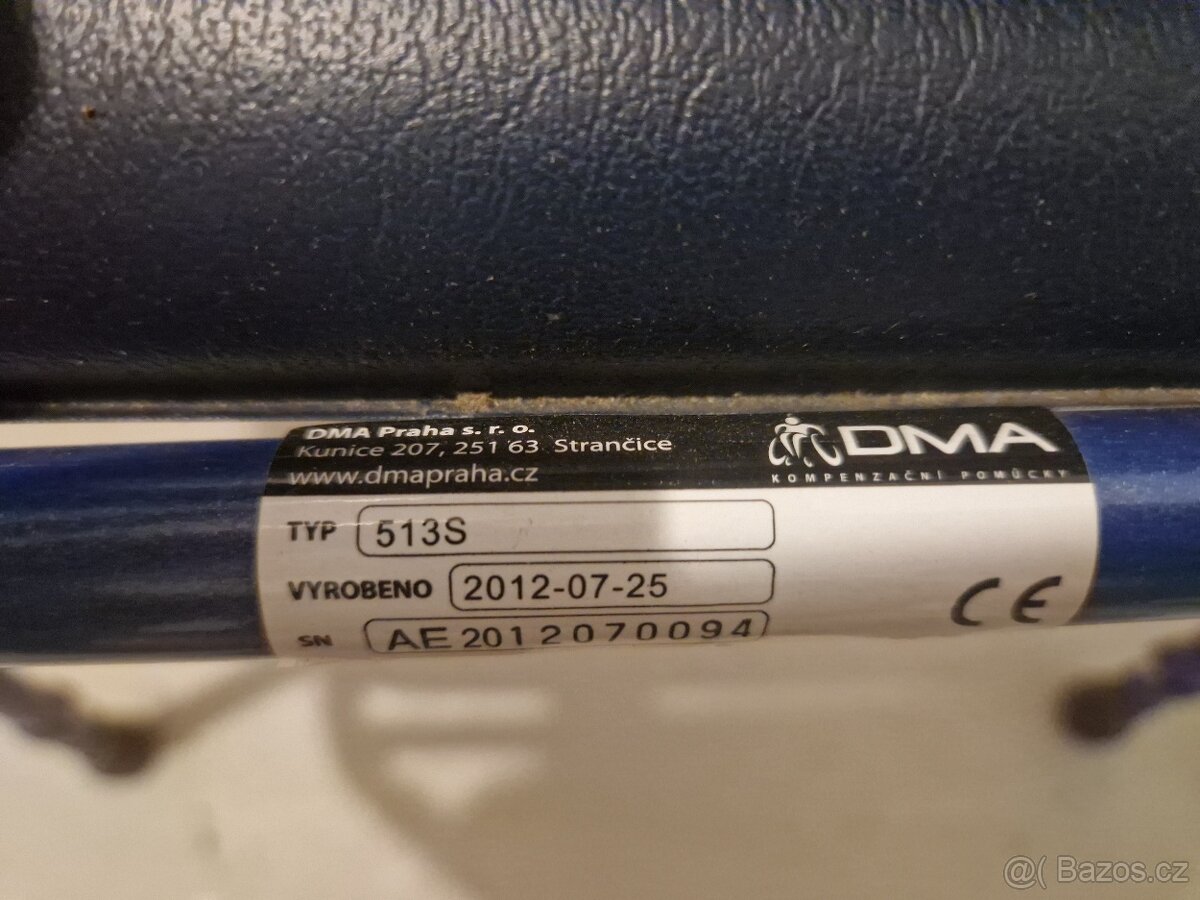 Toaletní židle s odnímatelnými područkami - 5