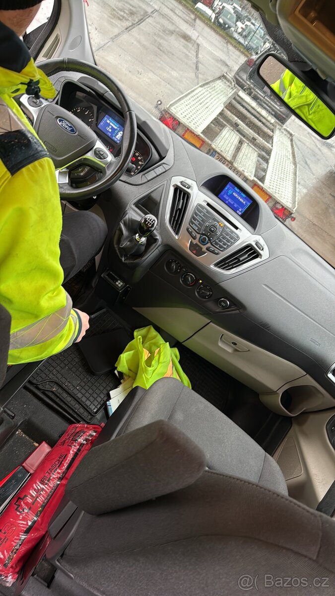 FORD TRANSIT CUSTOM 2.2 TDCi - 5