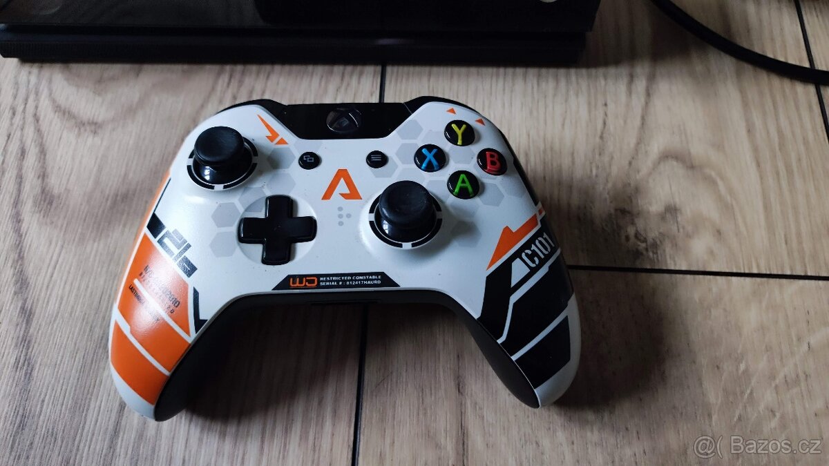 XBOX One S 500GB + Kinect - 5