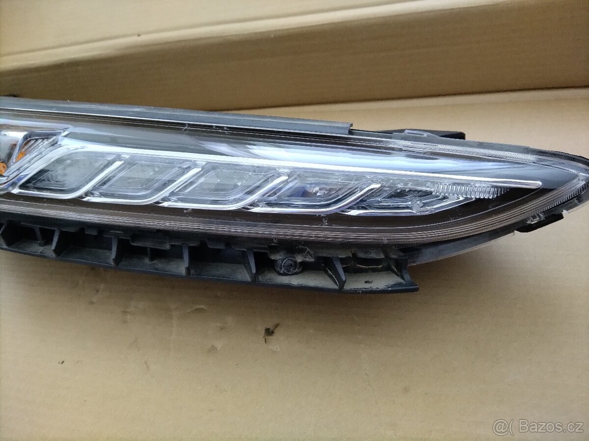 Přední světlomet Hyundai Kona denní svícení mlhovka pravá - 5