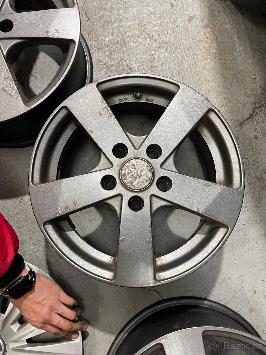 Alu disky 5x112 R15 ET43 - 5