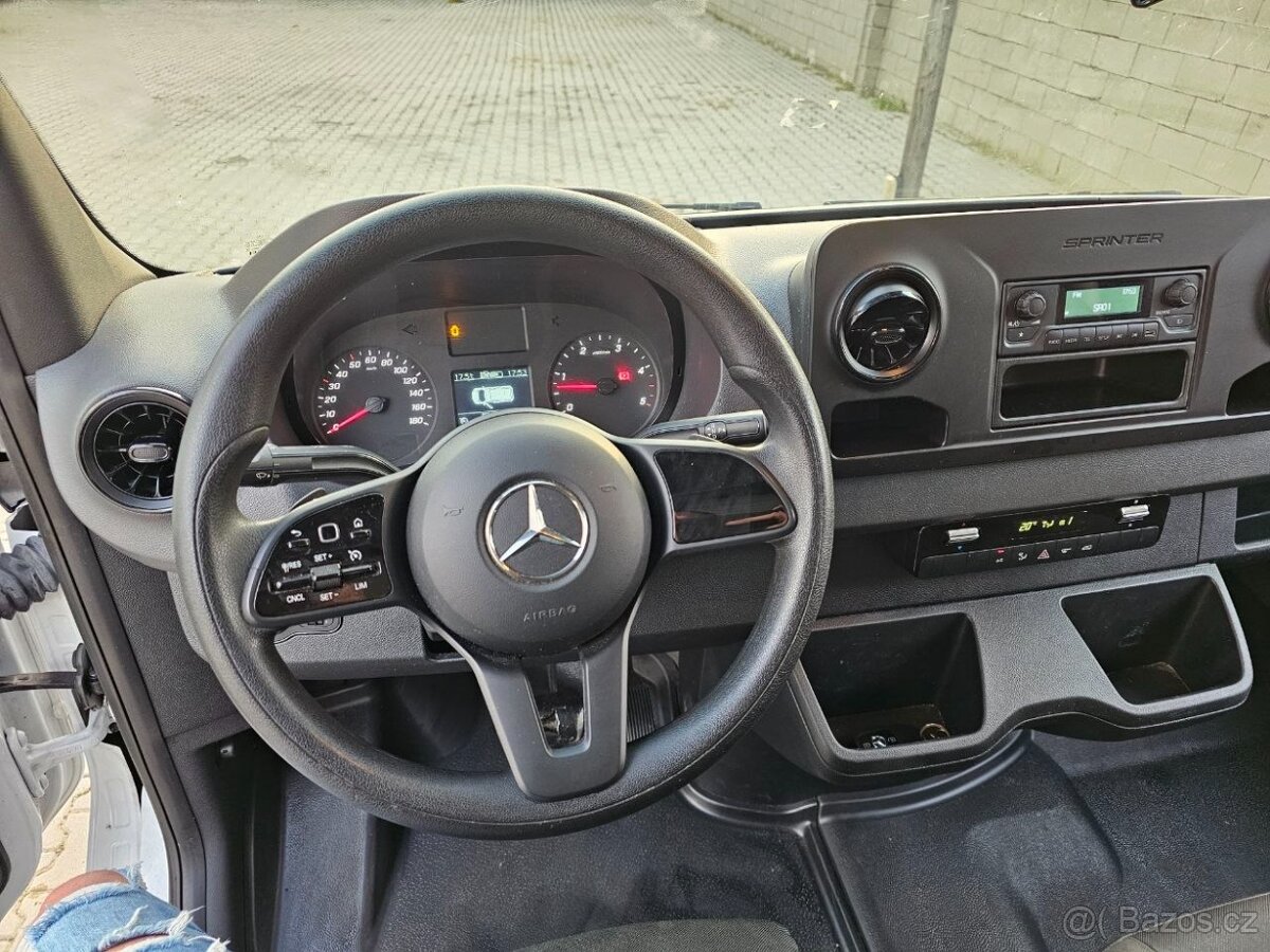 Prodám Mercedes-Benz Sprinter 319CDI - 5