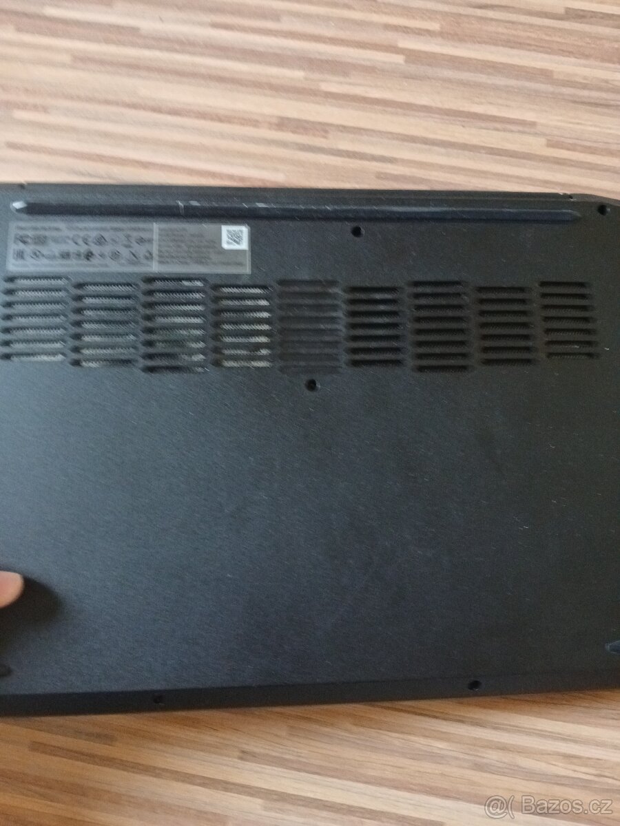 Lenovo Idea Pad Herní Notebook - 5