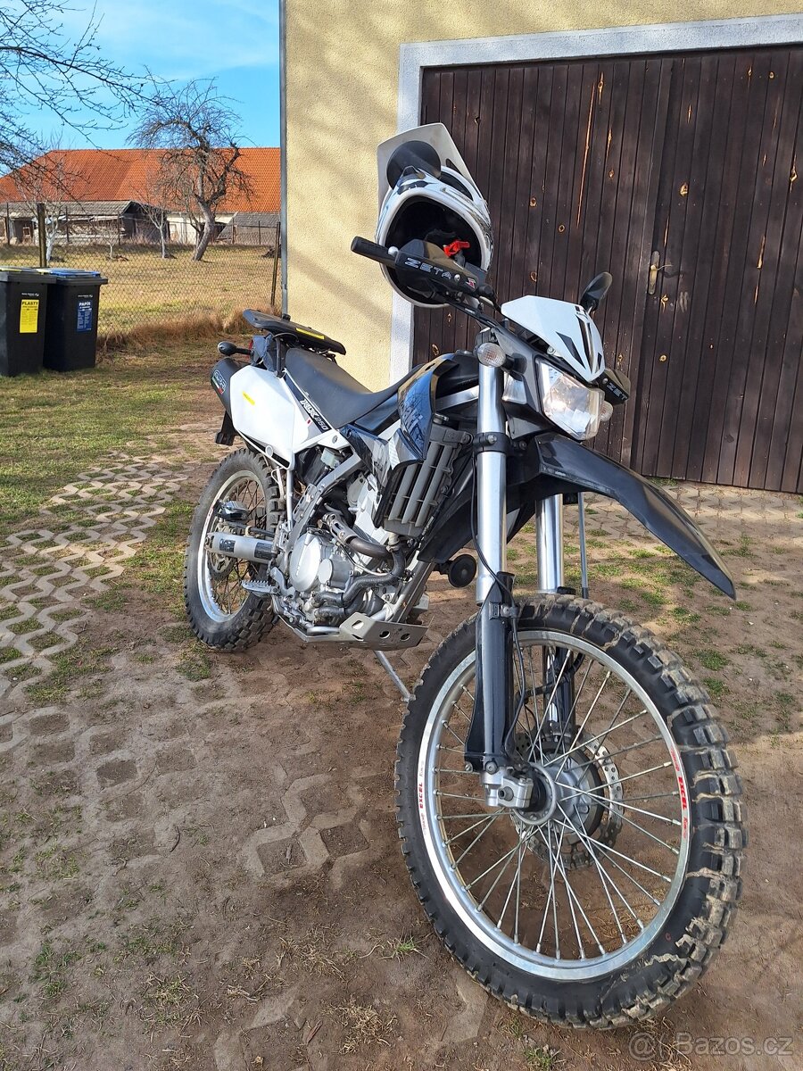 Kawasaki klx 250