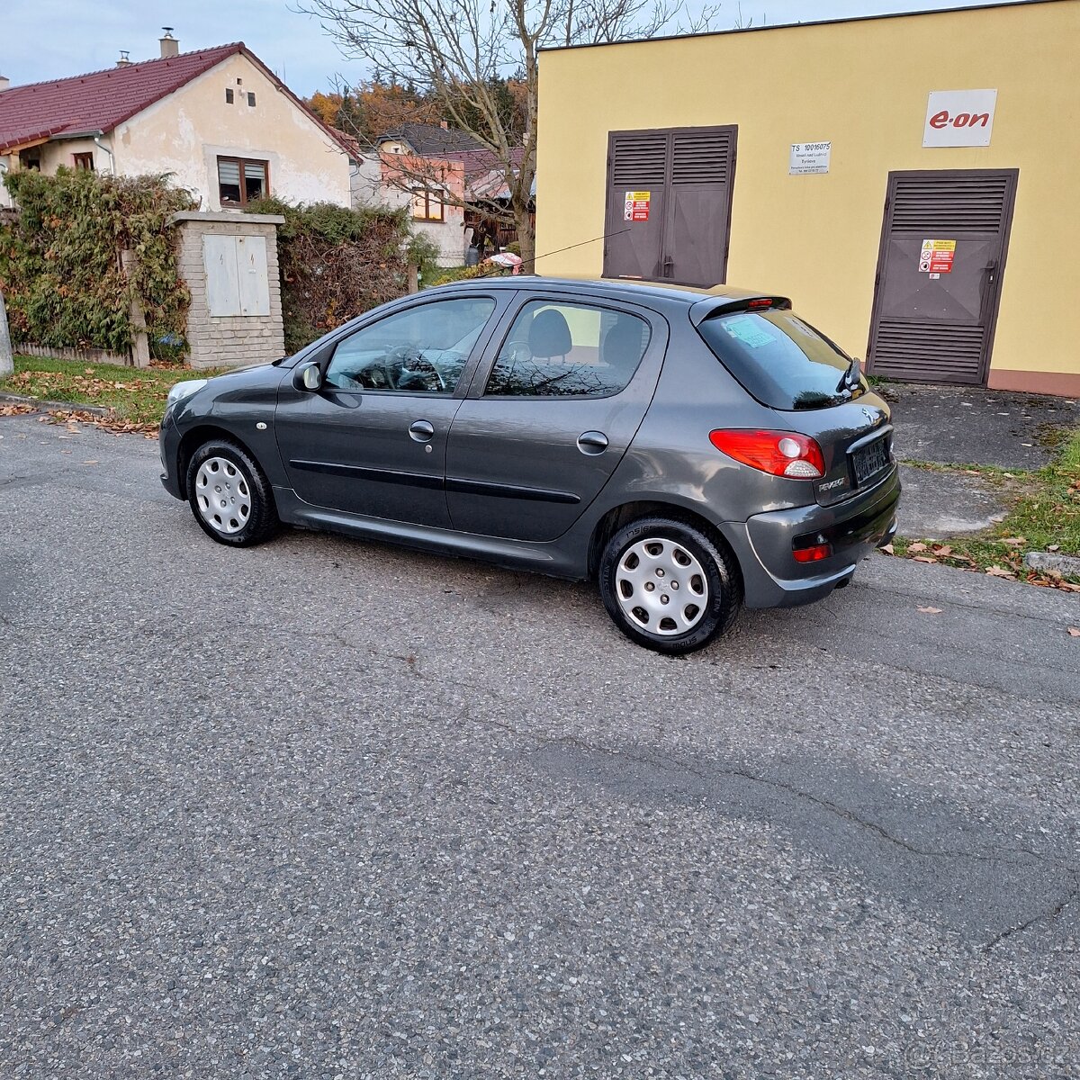 Peugeot 206+ Trendy 1,1i Dovoz Rakousko najeto 76t.km. - 5