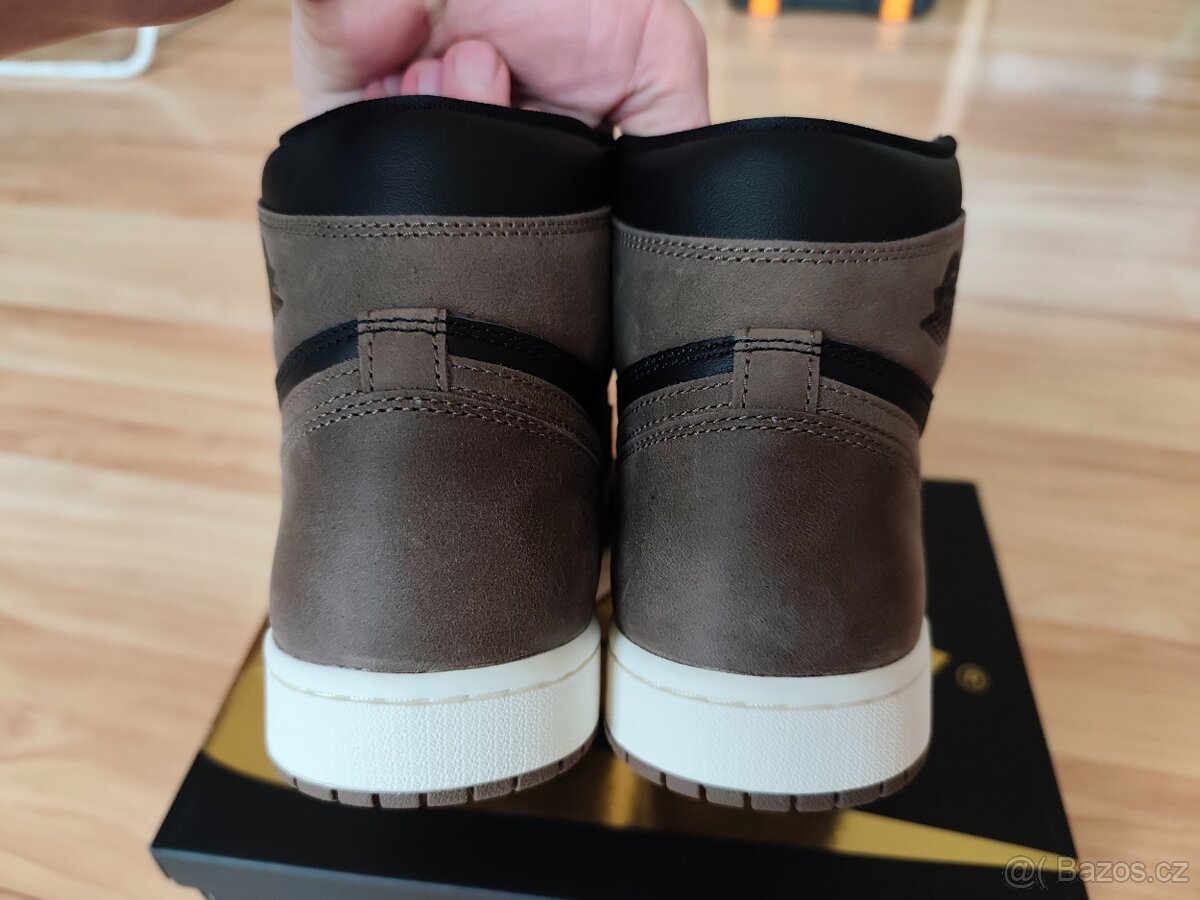 Nike Air Jordan 1 Retro High OG Palomino - 5