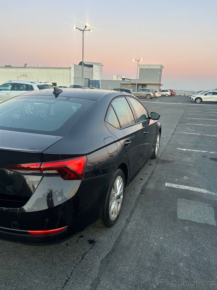 Škoda Octavia 4 - 5