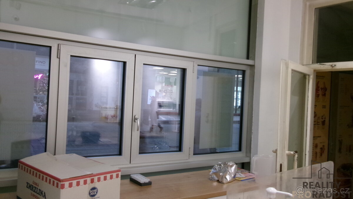 Pronájem občerstvení 24m2 pěší zóna Brno - 5