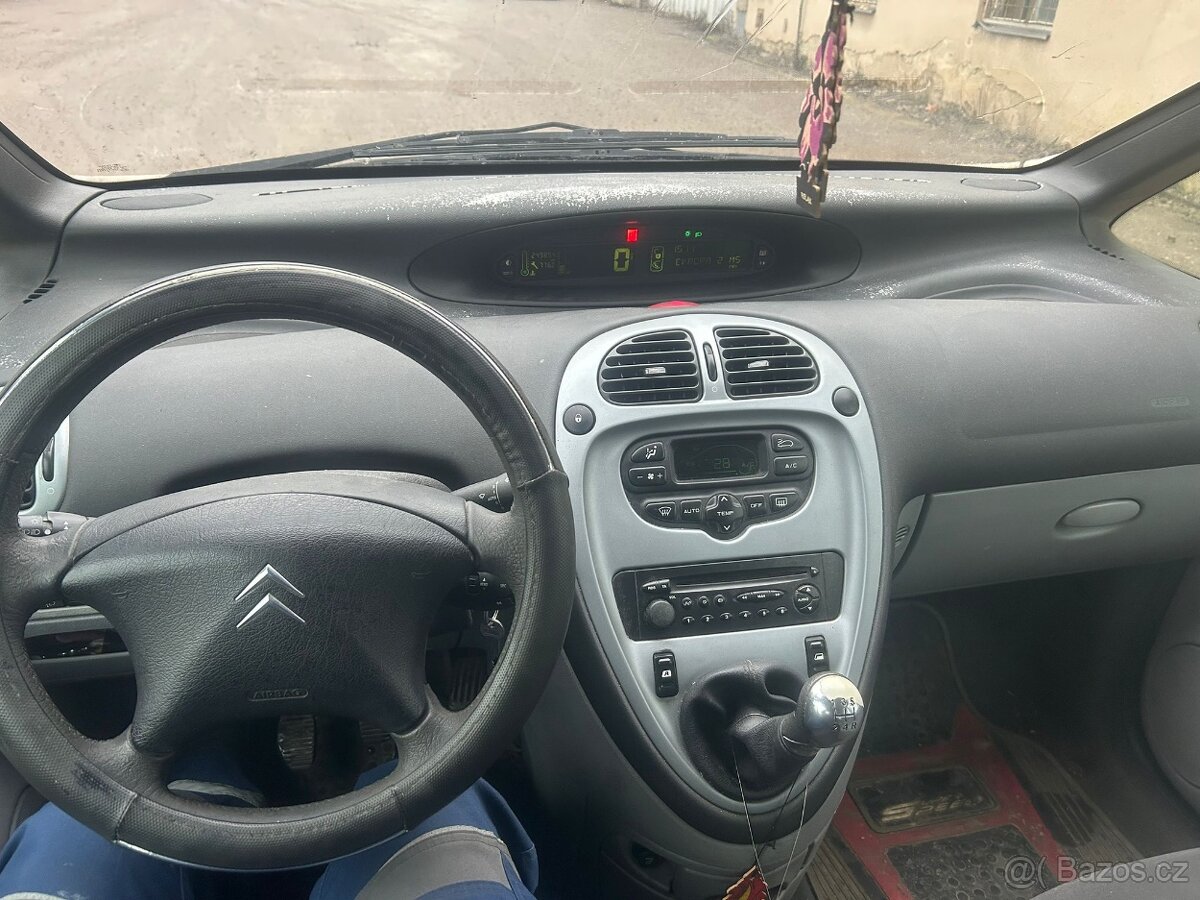 Citroen xsara Picasso - 5
