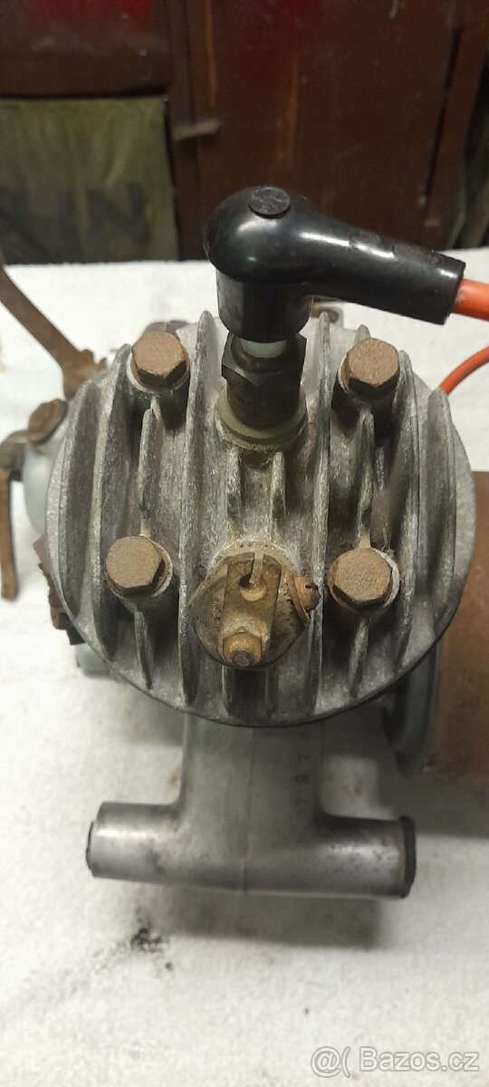 Čz 175 předválečná jednovýfuk - 5