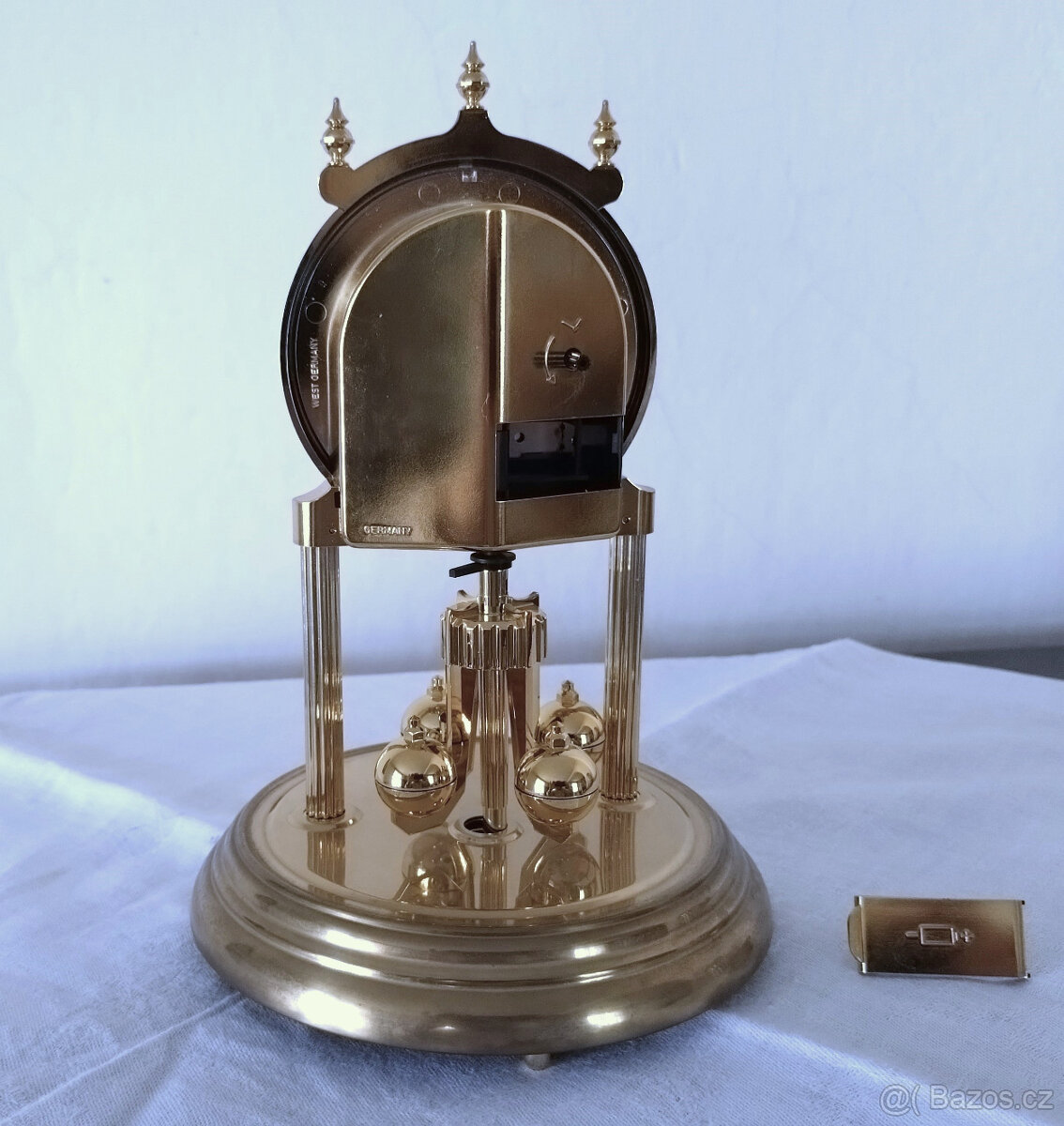 funkční hrající stolní hodiny Quartz Provita, tzv. ročky - 5