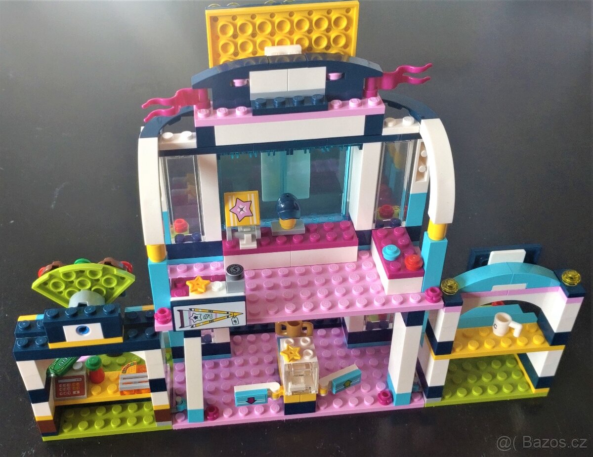 LEGO® Friends 41338 Stephanie ve sportovní aréně - 5
