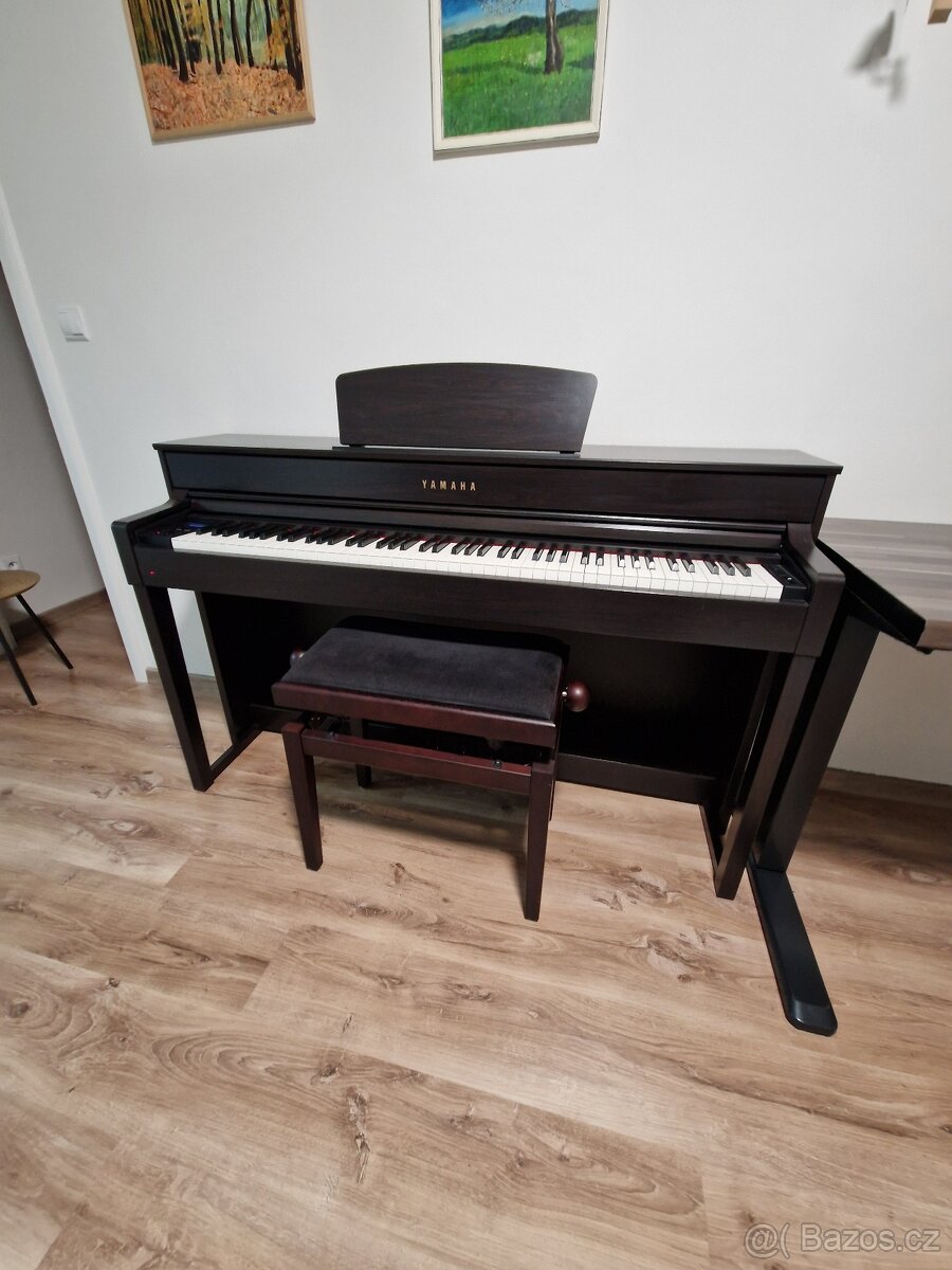 Digitální piano Yamaha Clavinova CLP-535 R - 5