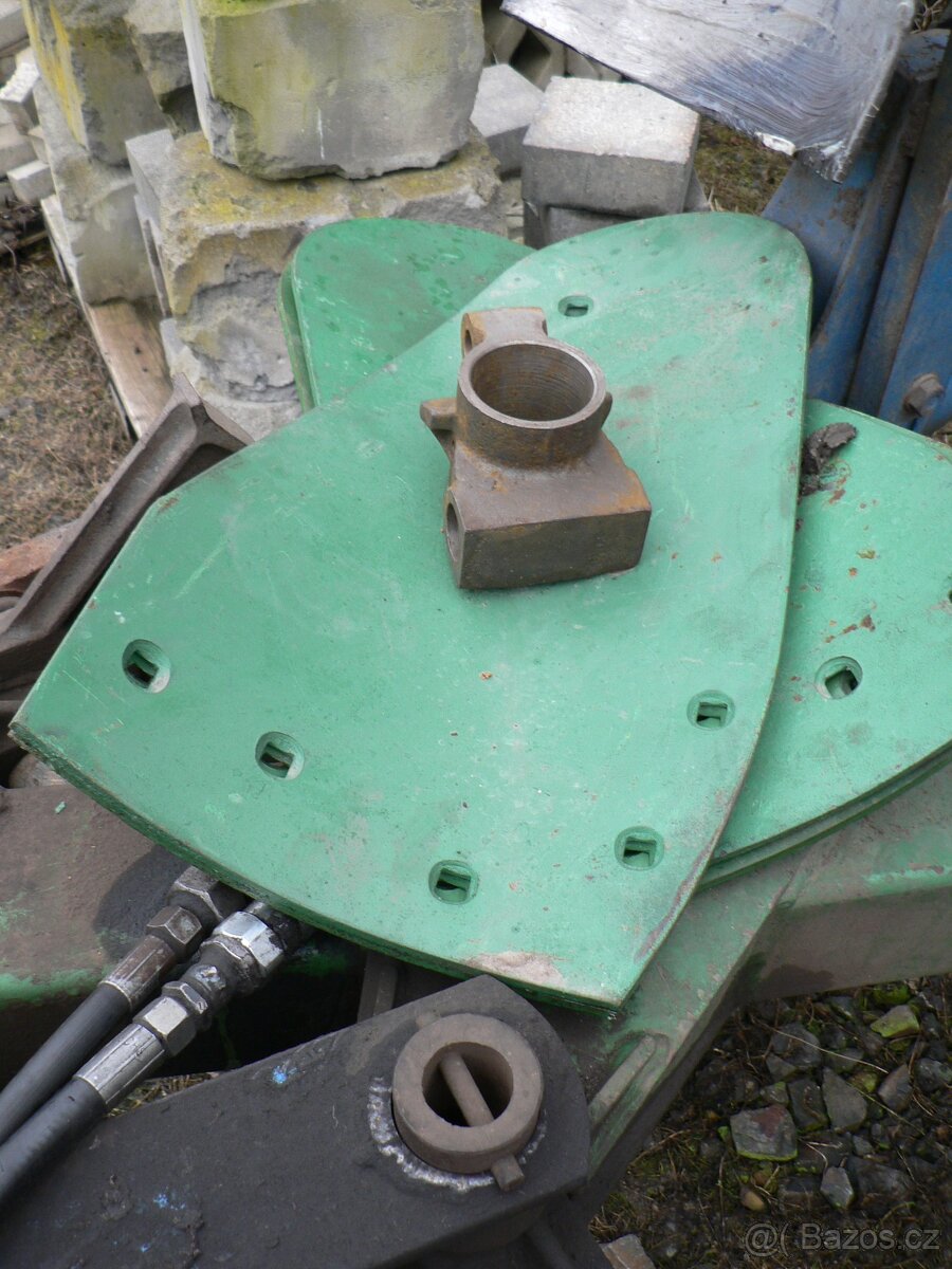 PLUH OBRACÁK 2 + 1 ROUDNICE - 5